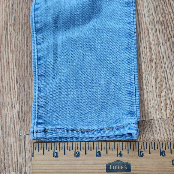 Levi's 711 Denim Jeans Women's Size 30 Blue Straight Leg Mid-Rise Light Wash - Picture 6 of 10